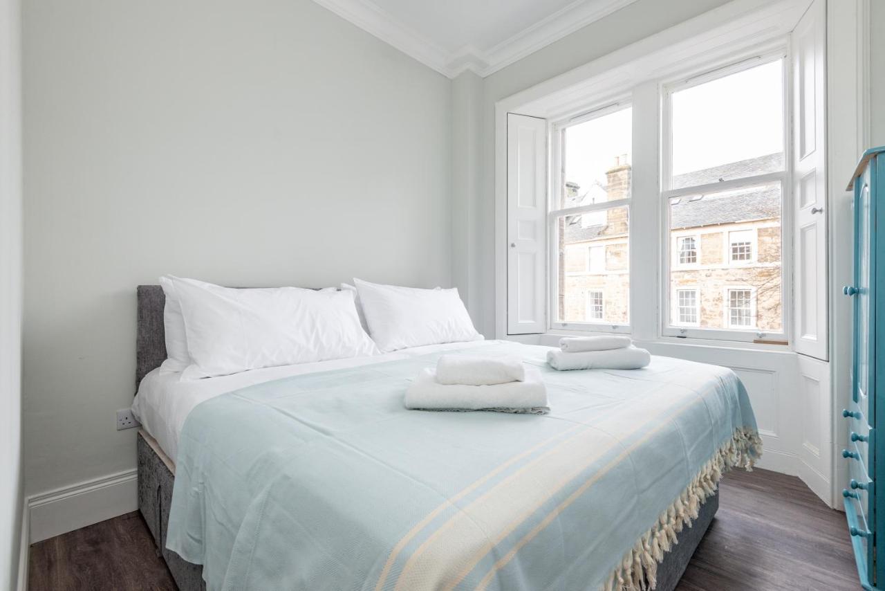 South Street Luxury Apartment * Central * Sleeps 4 St Andrews Exteriör bild