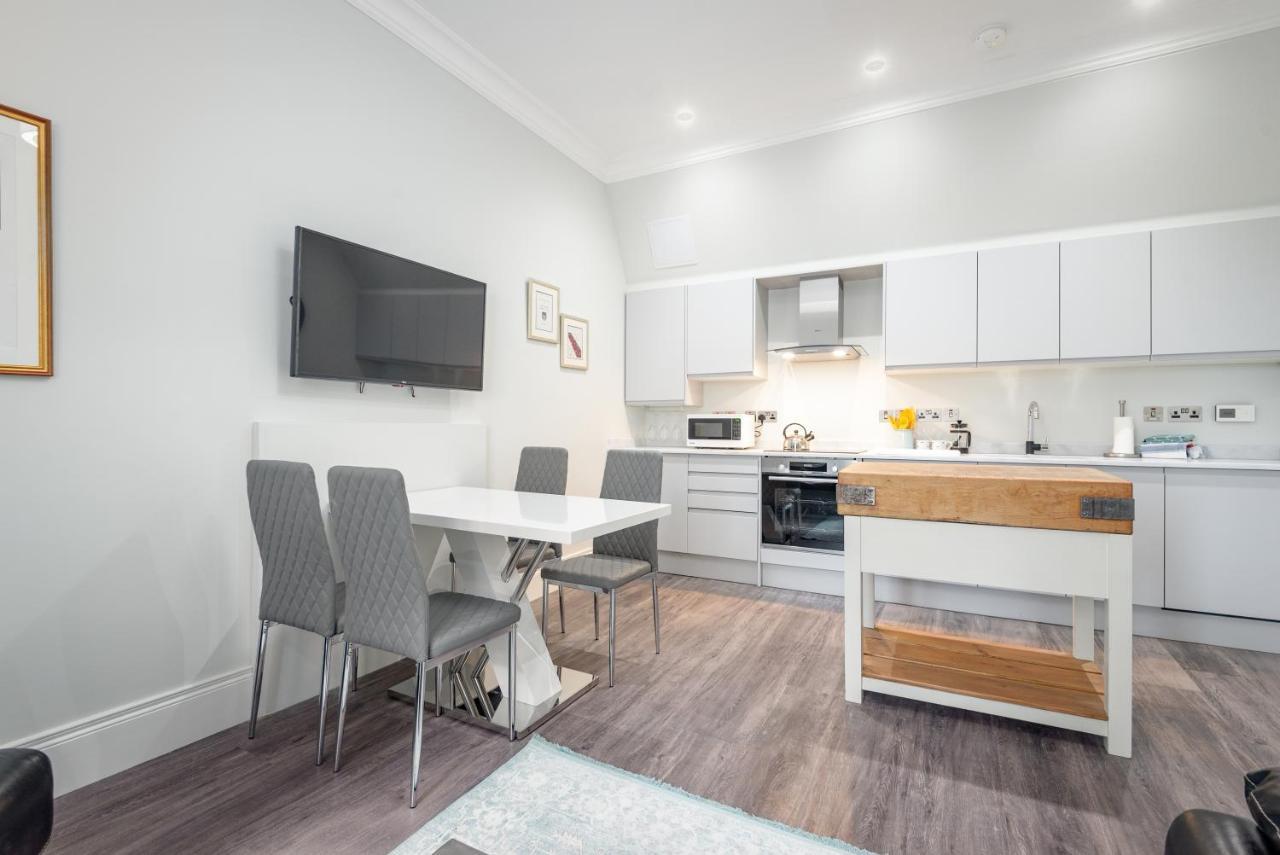 South Street Luxury Apartment * Central * Sleeps 4 St Andrews Exteriör bild